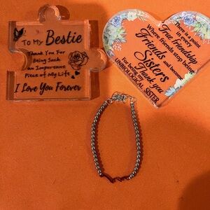 Heart and Puzzle Piece Friendship Decor Set